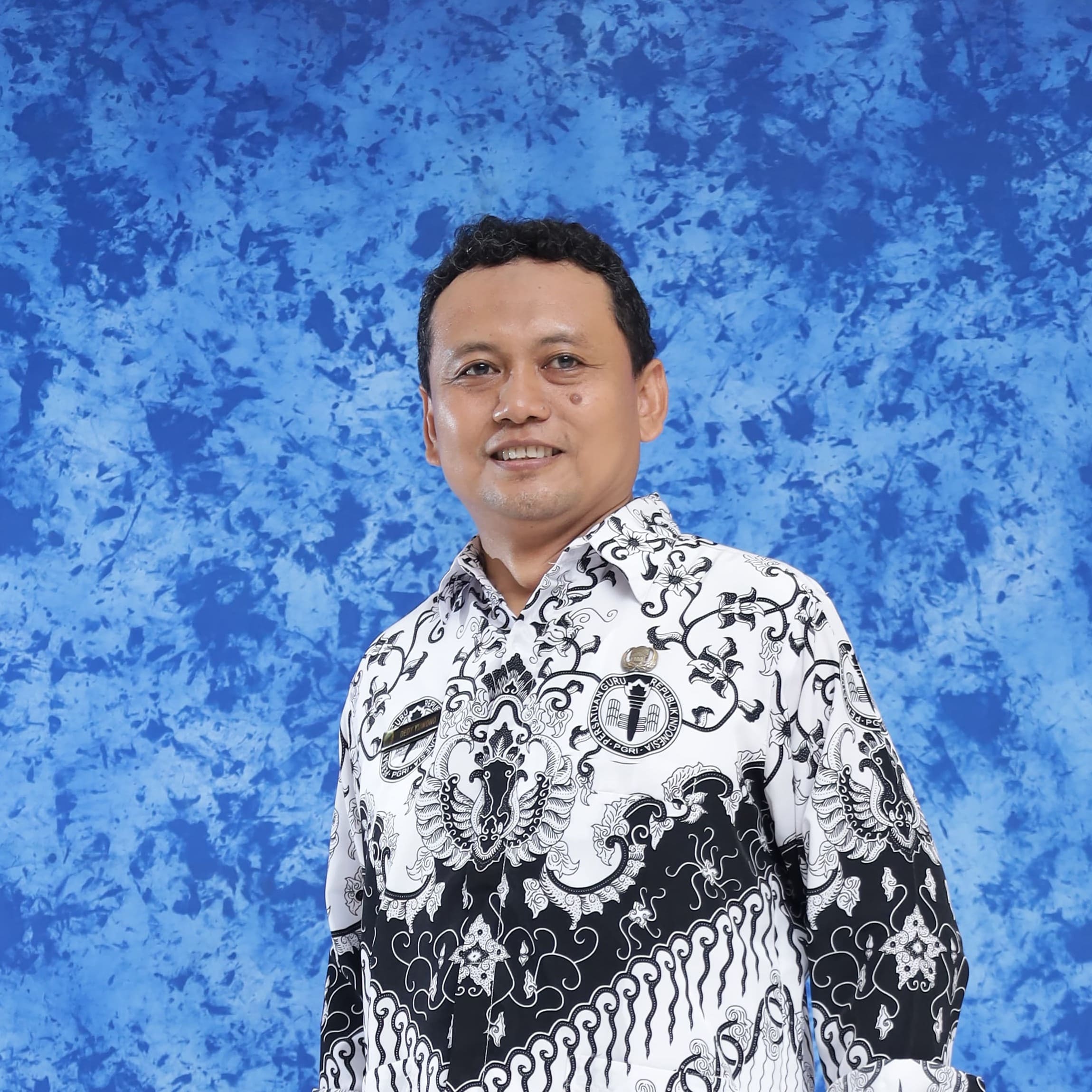 DEDY YUWONO, S. Kom.